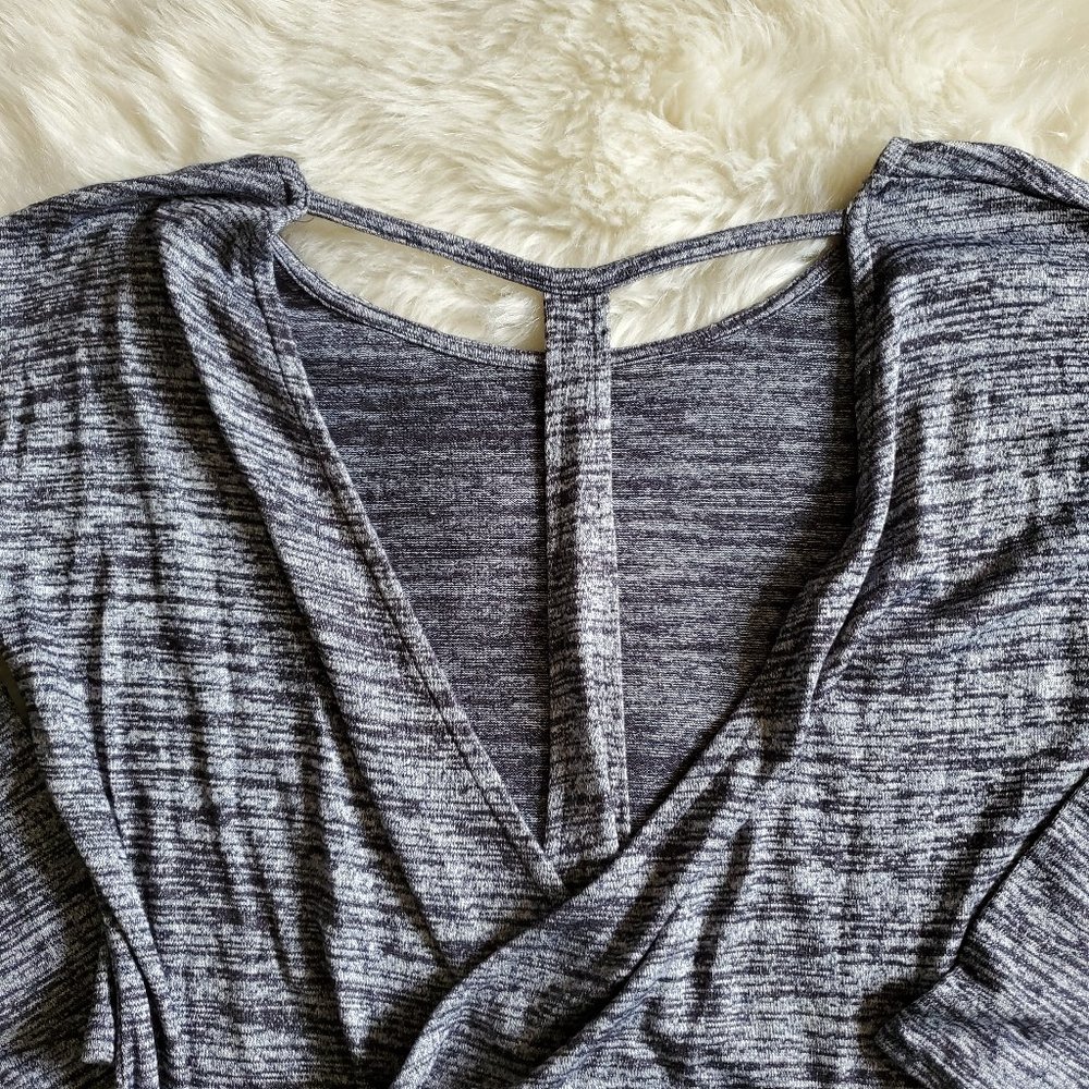 Athleta Pose Layered Top in Marled Gray Size Small - Picture 5 of 12